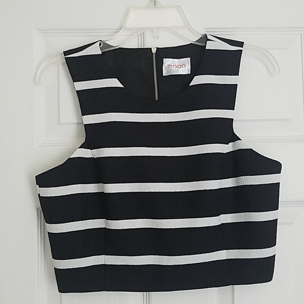 Moon Crop Top Size M
